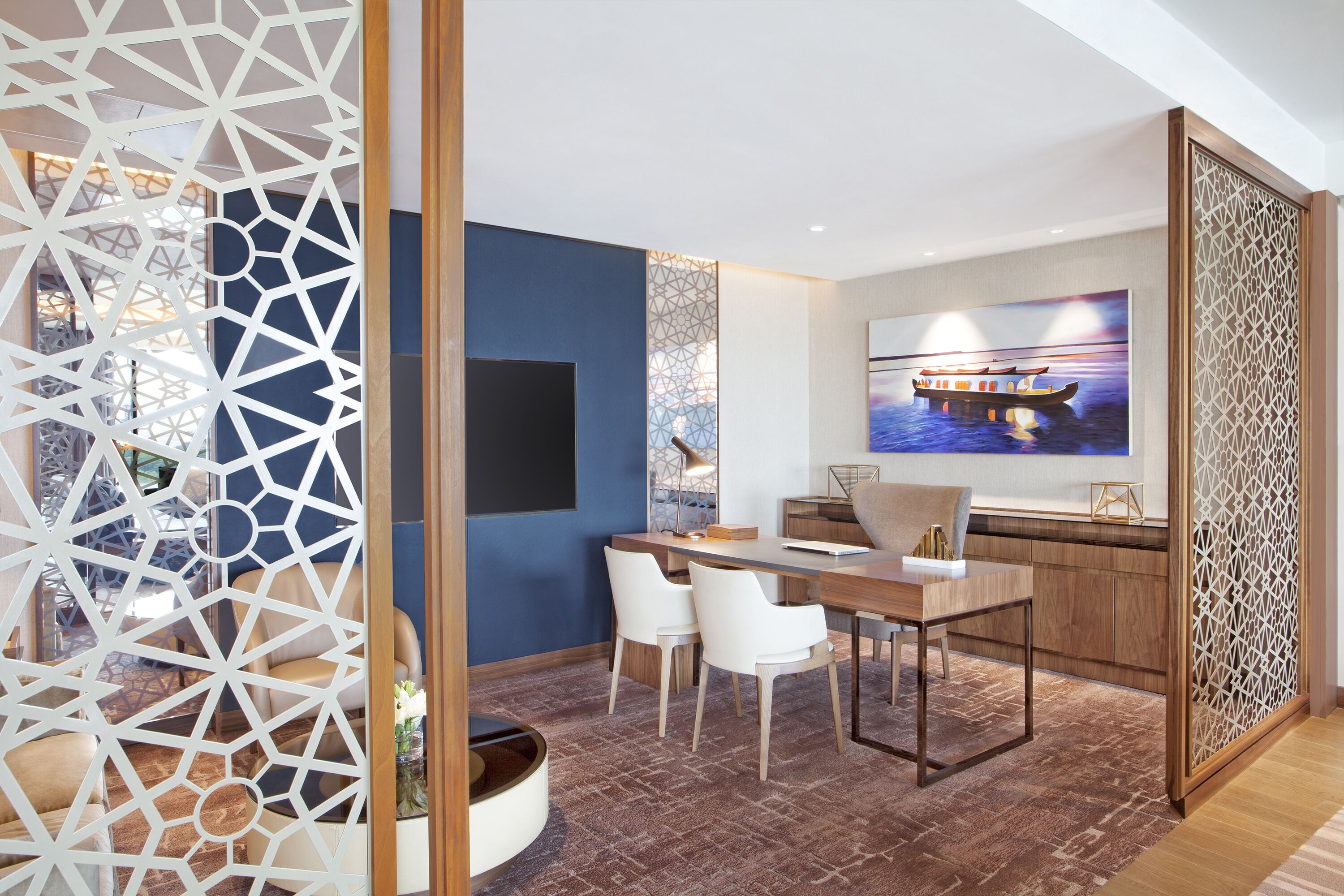 presidential suite | frette italian sheets, premium bedding, minibar, in-room safe