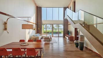 Frette Italian sheets, premium bedding, minibar, in-room safe