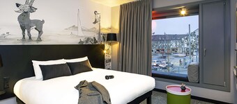 이비스 스타일스 제네바 카루즈