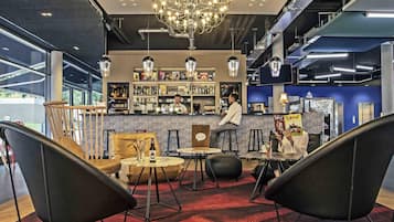 Bar (en la propiedad)