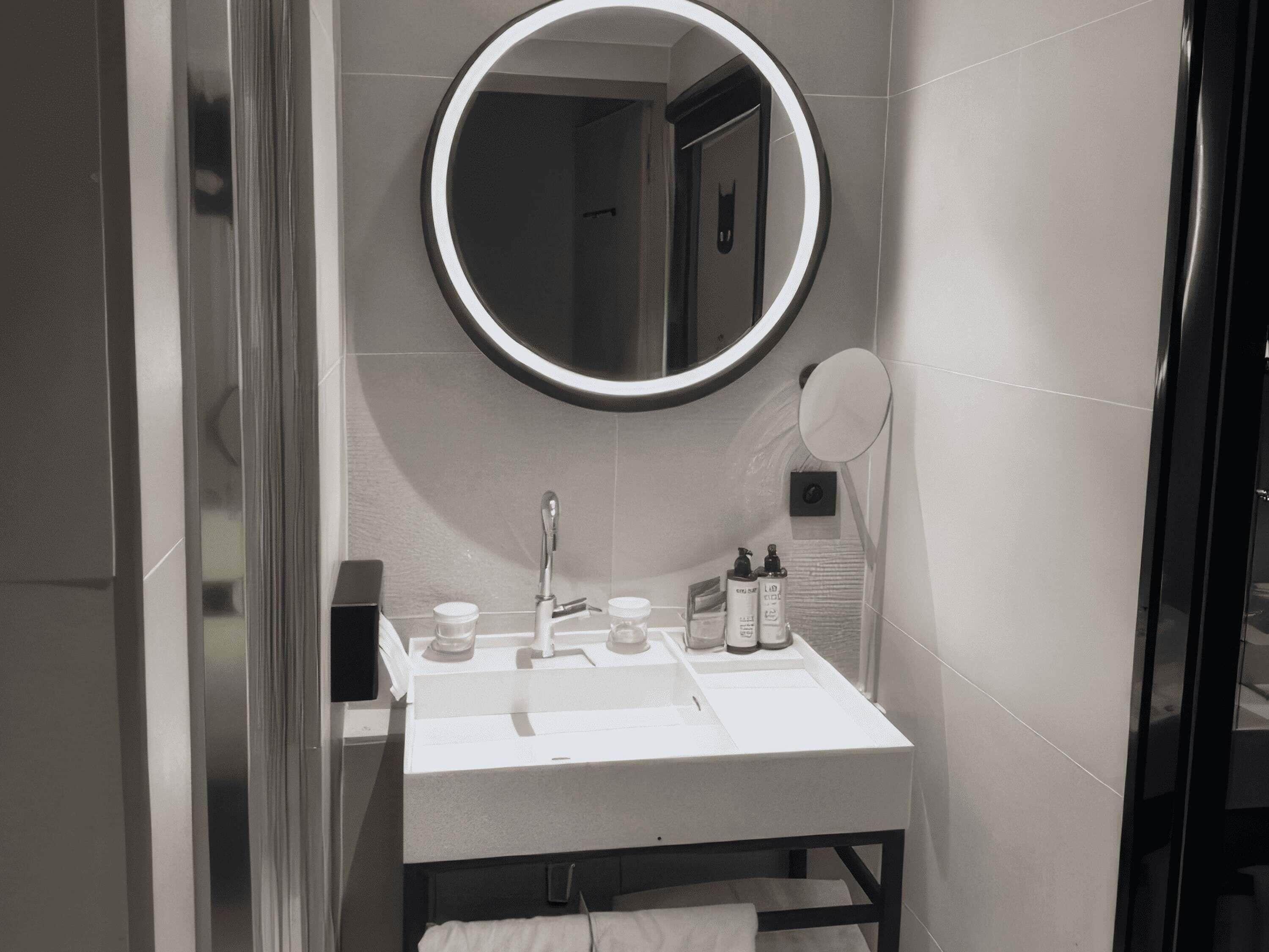 Foto - Hôtel Mercure Paris 17 Batignolles