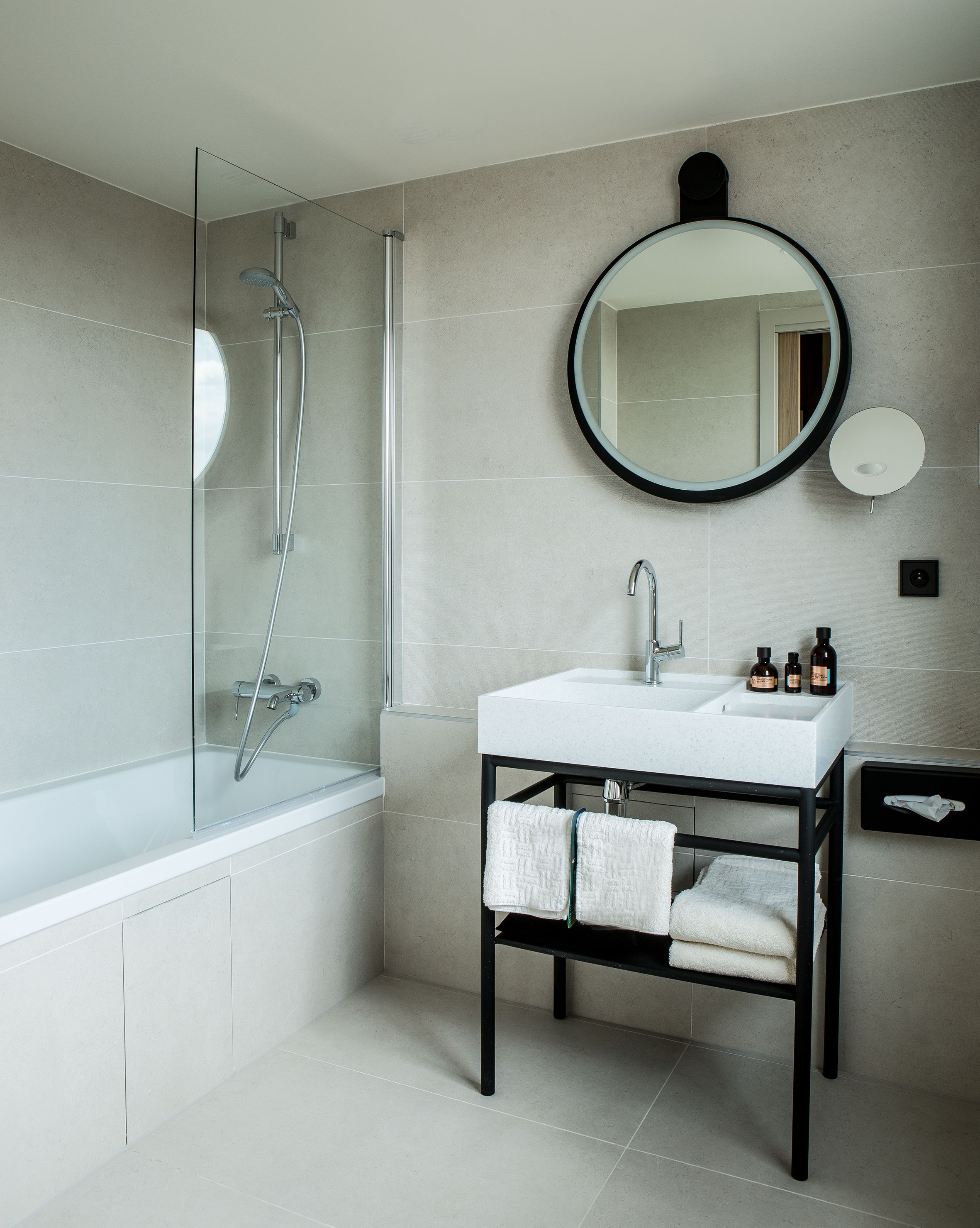 eco-friendly toiletries, hair dryer, towels