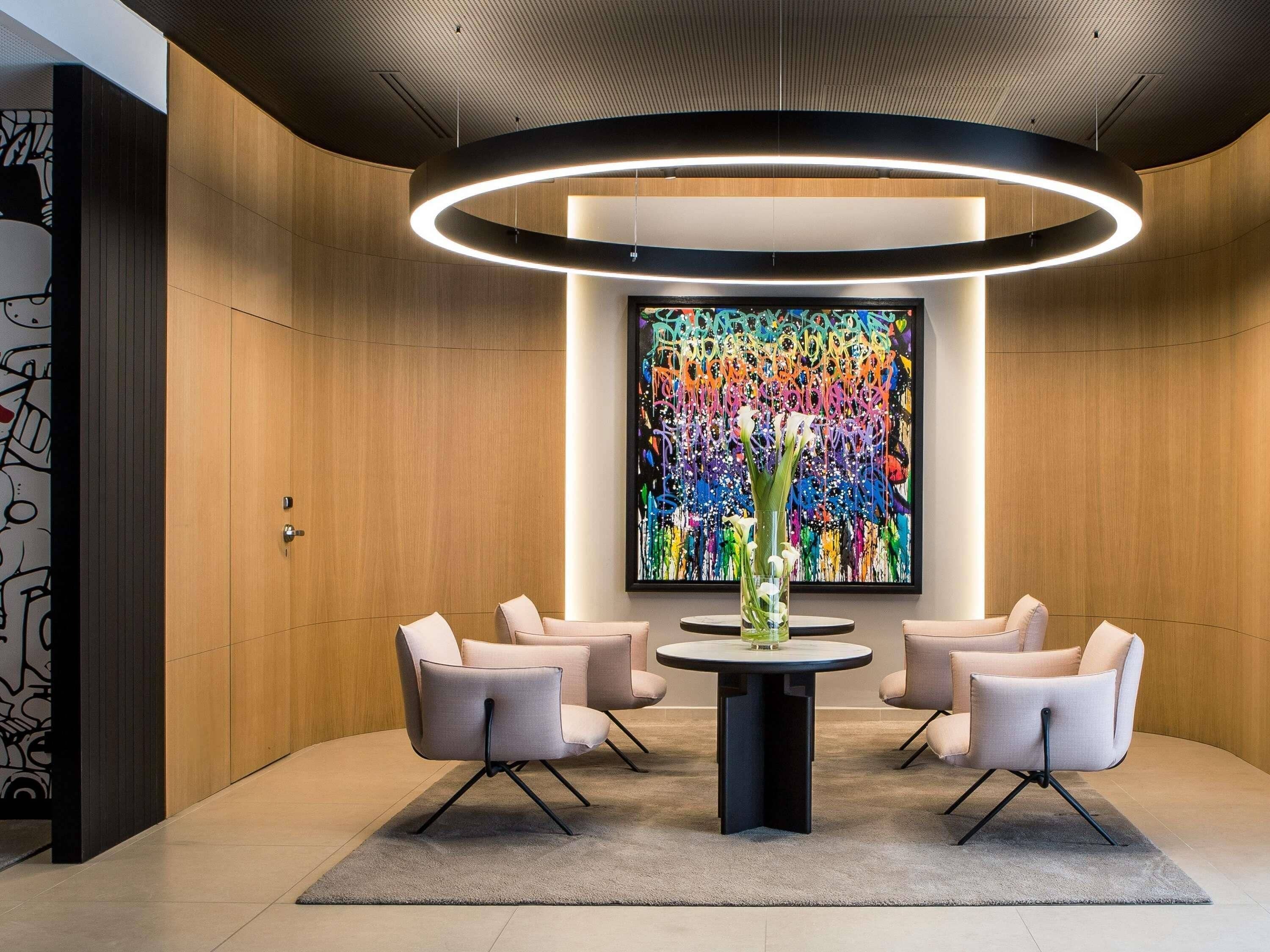 Meeting facility