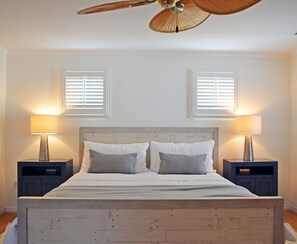 4 bedrooms, desk, free WiFi