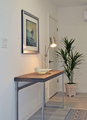 Interior - Luxury Home W/ Pool, Spa, and Walking Distance to Beach (Sarasota)