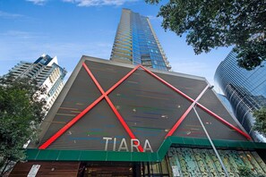 Front of property - Premier Stays Melbourne (Southbank)