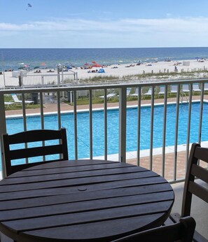 Pool - Sunswept 204 1/1.5 Amazing Direct Gulf Front View (Orange Beach)