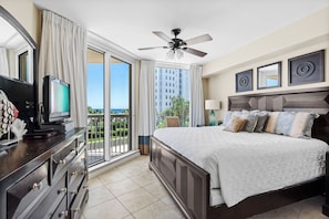 3 bedrooms, iron/ironing board, free WiFi, bed sheets - Luxury 3BR Beachfront Condo at Silver Shells! Tropical Pool, Hot Tub, Balcony (Destin)