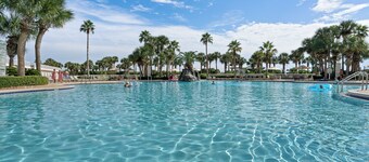 Luxury 3BR Beachfront Condo at Silver Shells! Tropical Pool, Hot Tub, Balcony