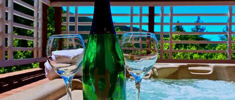 مغطس سبا خارجي