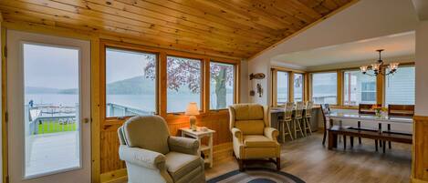 Téléviseur, lecteur de DVD