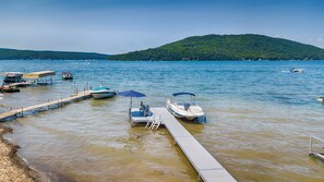 Marina - Happy Hour - Amazing Lake Views and Level Lakefront! (Hammondsport)