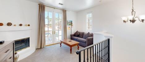 TV, fireplace, offices