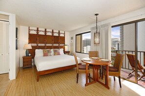 Silitysrauta/-lauta, ilmainen Wi-Fi, vuodevaatteet