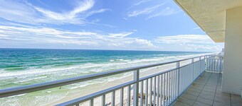 Oceanfront Luxury 3 Beds/3 Baths - OPUS Great Family Condo Close to Everything..