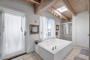 Combined shower/bathtub, jetted bath