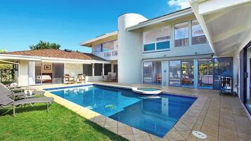 Piscina externa