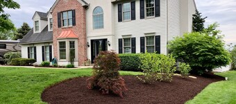 Glen Oaks Colonial House 