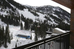Property grounds - Prime Ski Week at Snowbird's Cliff Club Sleeps 6 in 1bedroom (Sandy)