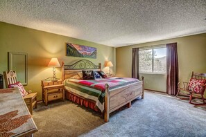 3 多间卧室、免费 WiFi、床单