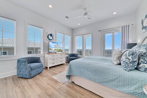 6 bedrooms, free WiFi, bed sheets - Viva La Kiva by GSVR | Beachfront Home w/ Private Pool at Kiva Dunes + FREE Activities/Golf (Gulf Shores)