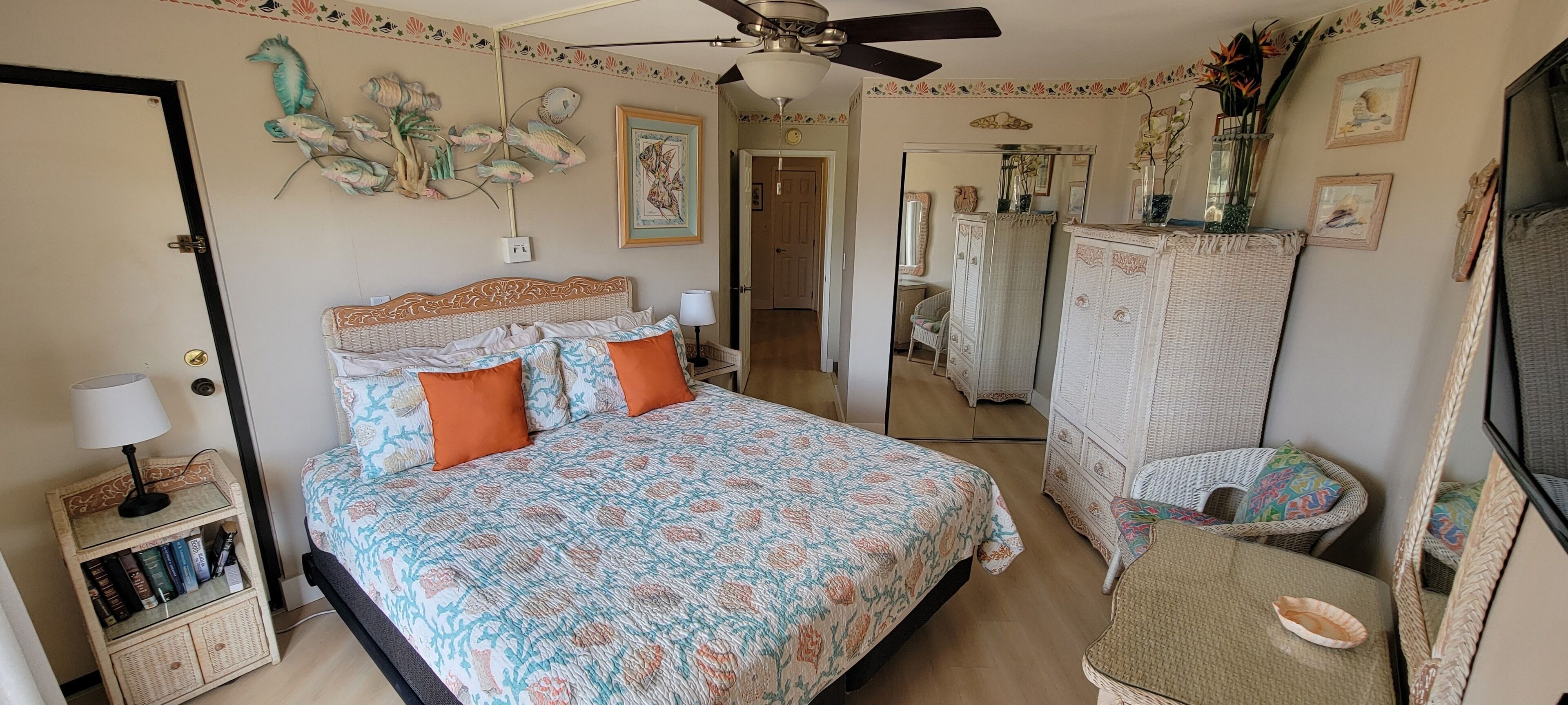 Maui Sunset B401 ~ 2 Br, 2 Ba W/ Full Kitchen, W/d And Partial Ocean Views. - Kealia Pond National Wildlife Refuge