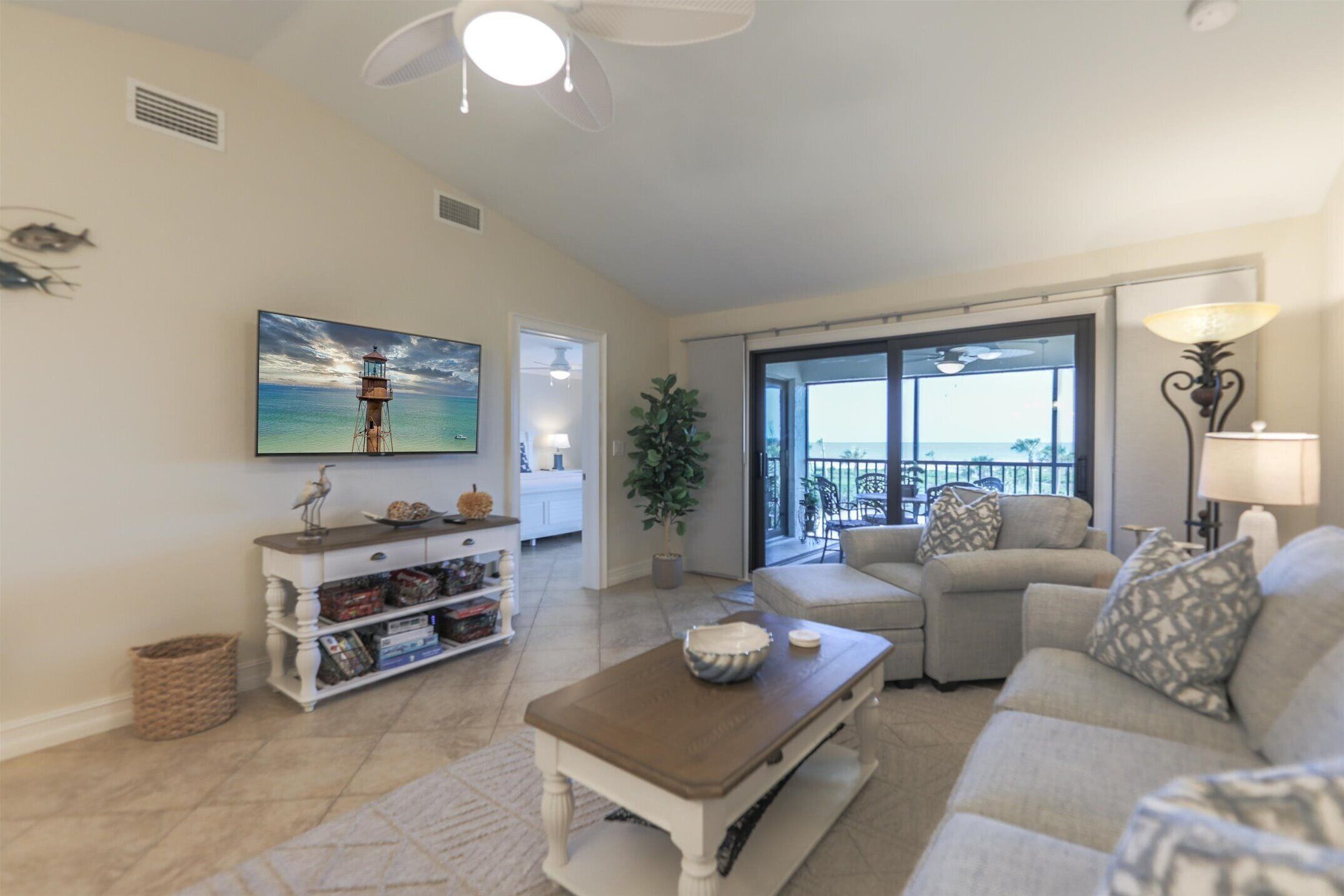 SANDPIPER BEACH 205 - Beachfront Sanibel Condo