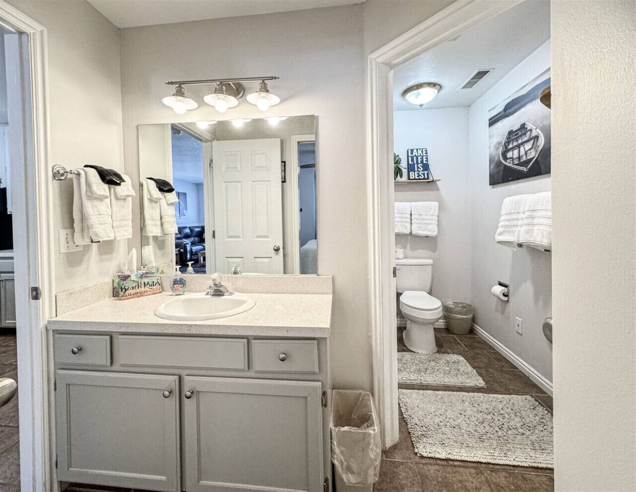 浴缸、吹风机、毛巾