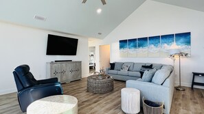 Smart TV, DVD player, stereo