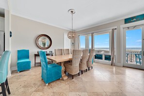 Dining - Lone Palm by GSVR | Charming Beachfront Retreat w/ Great Primary Bed/Bath + FREE Activities/Golf (Gulf Shores)