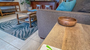 智能電視、書籍