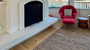 Unclassified image, 5 of 25, button - Fresh and Lovely Inner Lagoon Home (Stinson Beach)