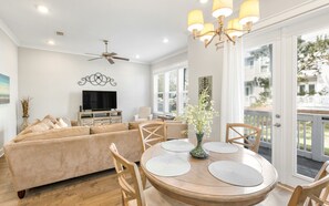 Interior - 30Ashack – Pool + Bikes – Summer 20% Off (Inlet Beach)