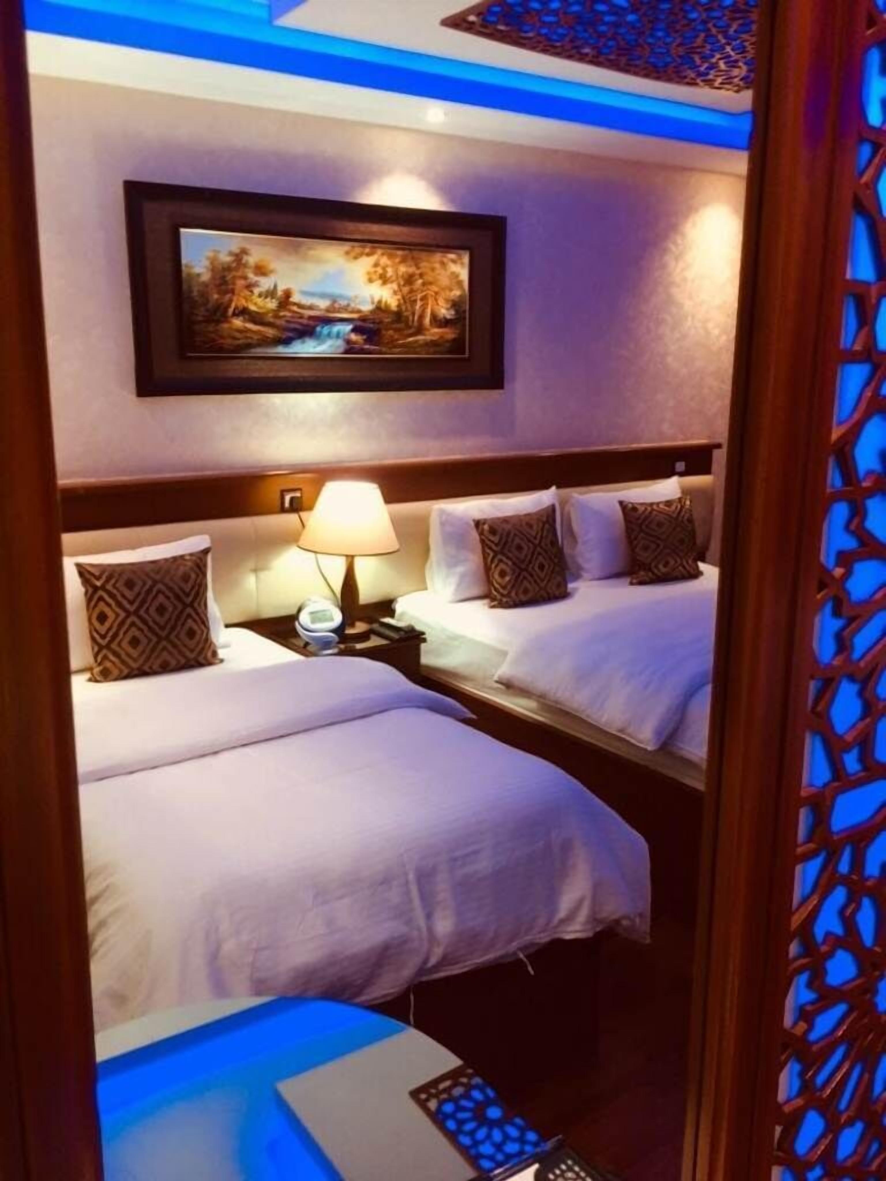 Photo - Trans World Hotel L.L.C