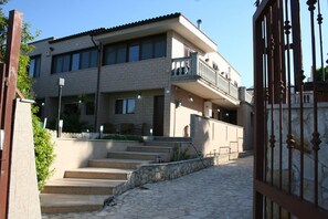 Entrada de la propiedad