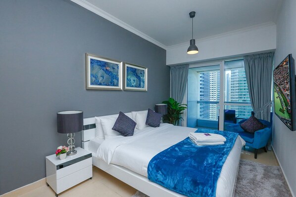 Studio (No. 1906) | In-room safe, blackout curtains, free WiFi - Kennedy Towers - Saba 3 (Dubai)