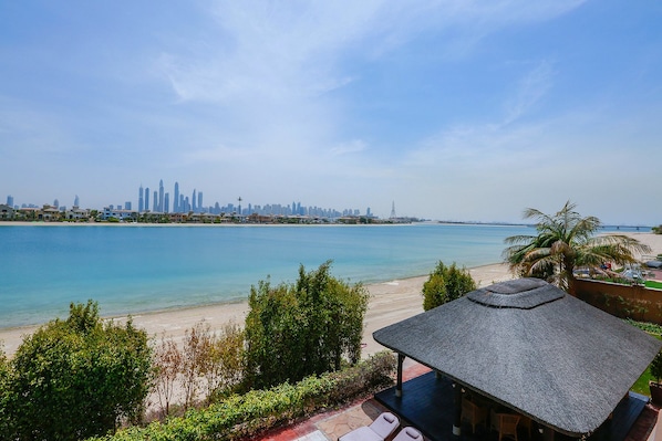 Villa, 6 Bedrooms | View from room - Kennedy Towers - Signature Villa L (Dubai)