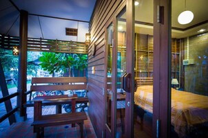 Standard Double Room | Balcony