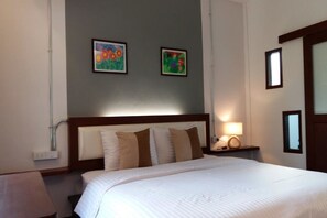 Standardzimmer | Bügeleisen/Bügelbrett, Zustellbetten, kostenloses WLAN