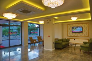 Ruang duduk lobi