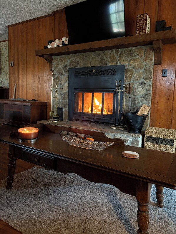 Interior - A peaceful haven in the Smokies for birdwatchers and nature lovers alike. (Murphy)