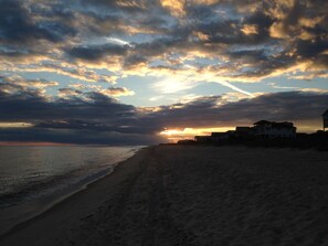 Beach nearby, sun loungers - CHRISTMAS IN FLORIDA! Last Minute December, January Weekly, Monthly Rate! (St George Island)