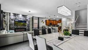 Dining - LUX Themed Room, Theater, Resort Amenities Access (Davenport)