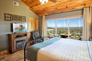 3 bedrooms, iron/ironing board, travel cot, bed sheets