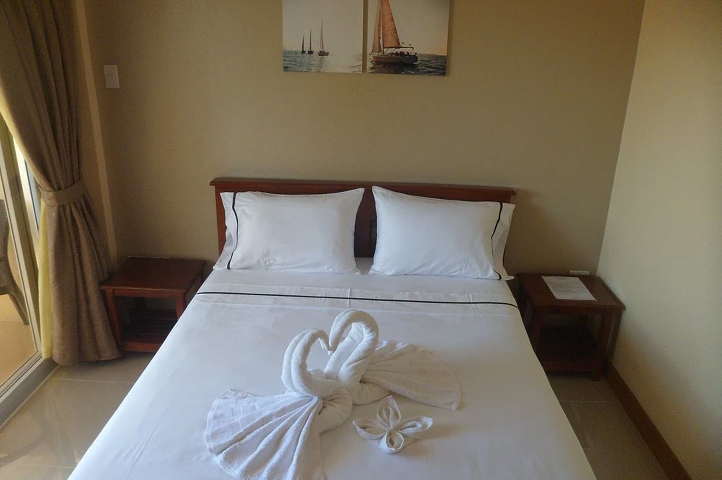 superior room, balcony | free wifi, bed sheets
