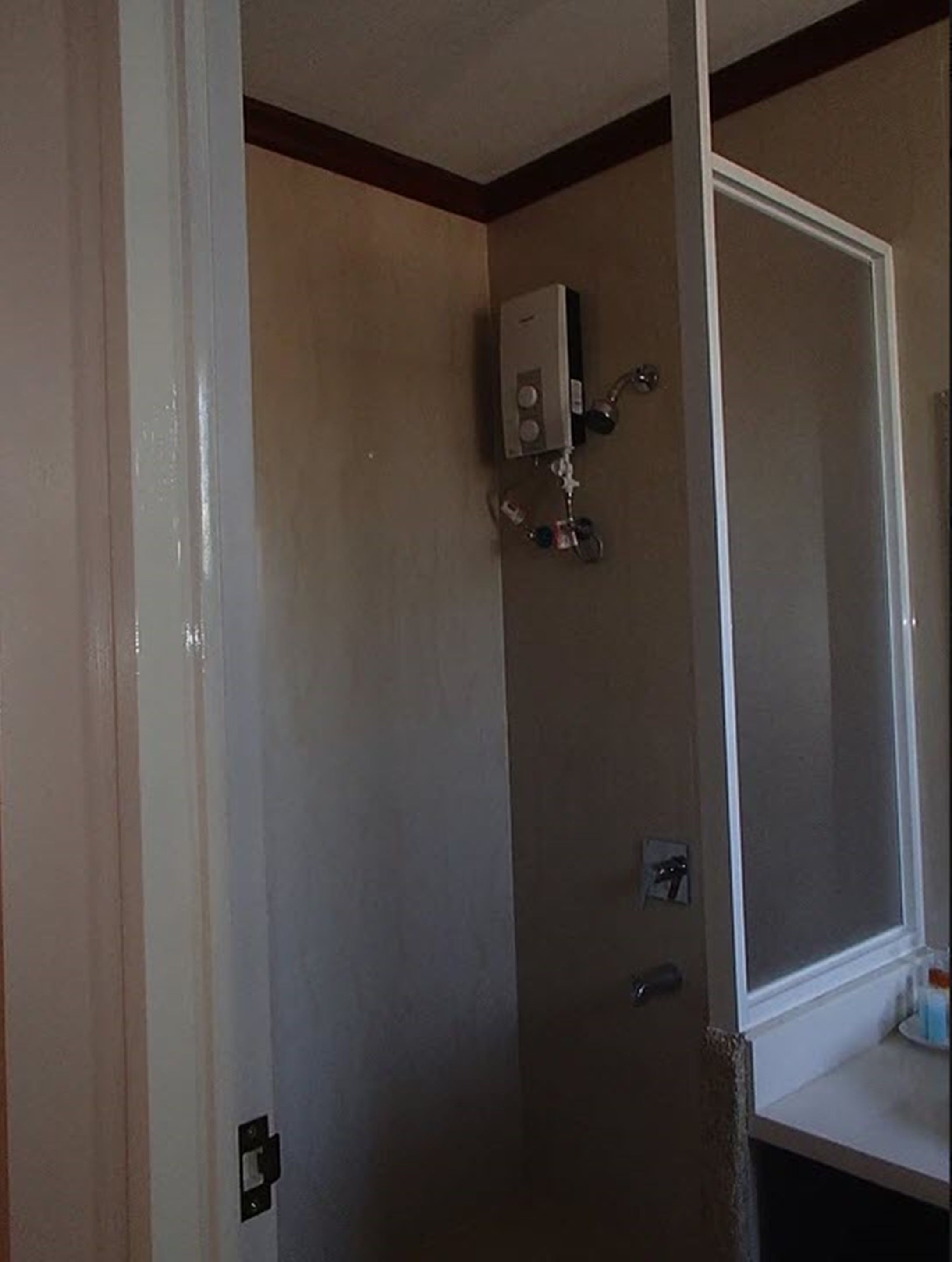 super deluxe family room | bathroom | shower, free toiletries, bidet, towels