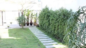 Property grounds - Kitti Rose Home (Chiang Mai)