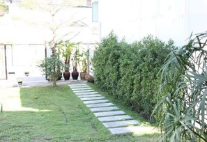 Property grounds - Kitti Rose Home (Chiang Mai)