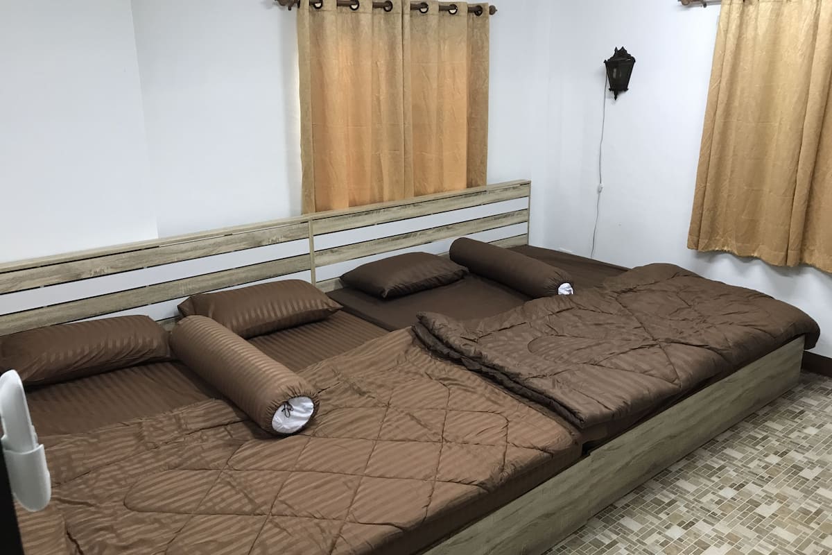 Superior Room | Cots/infant beds, free WiFi