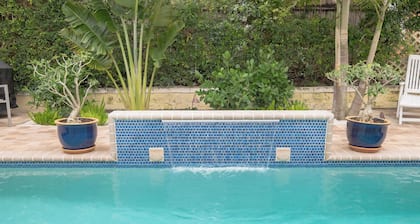 Heated Pool-Cozy Hideaway